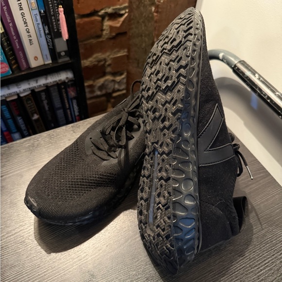 Veja x Rick Owen’s all black v-knit men’s sneakers - Picture 2 of 7
